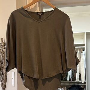 Chic Olive V-Neck Blouse